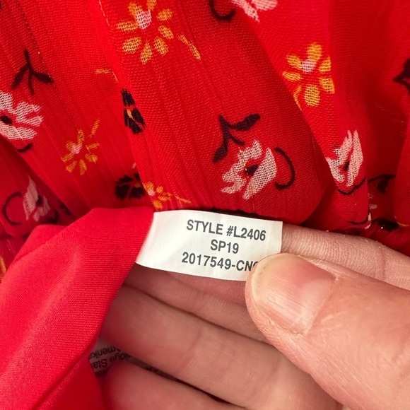 Madewell Ruffle-Strap Wrap Dress in Metallic-Striped Prairie Posies - Picture 7 of 7